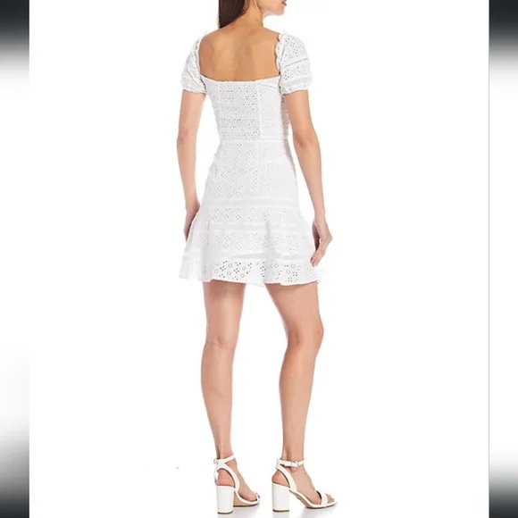 Gianni Bini Sawyer Eyelet Cutout Tie A-Line Mini Dress Size 2 NWT - Picture 2 of 3